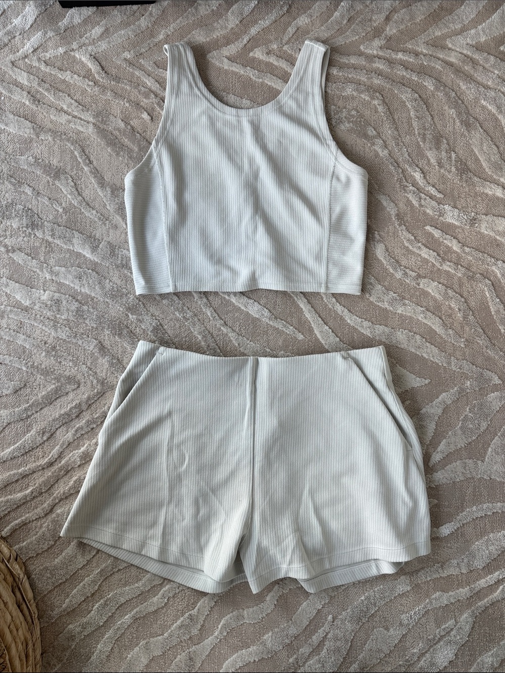 Lululemon soft stream set